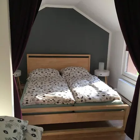 Häuschen Direkt Am See Mit Privater Sauna Und Boot Apartment